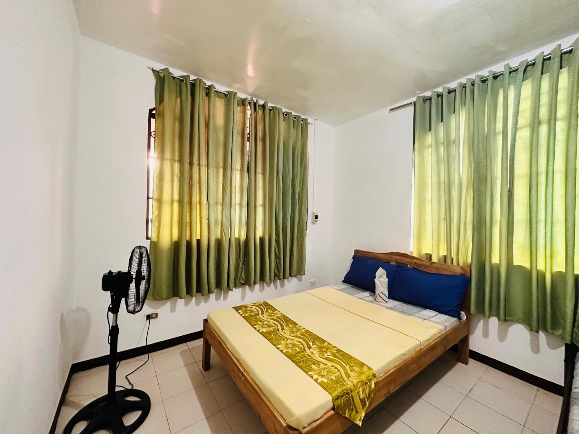 Amancio'S Balai - Near The Airport, City Center! Пуэрто-Принцеса Экстерьер фото